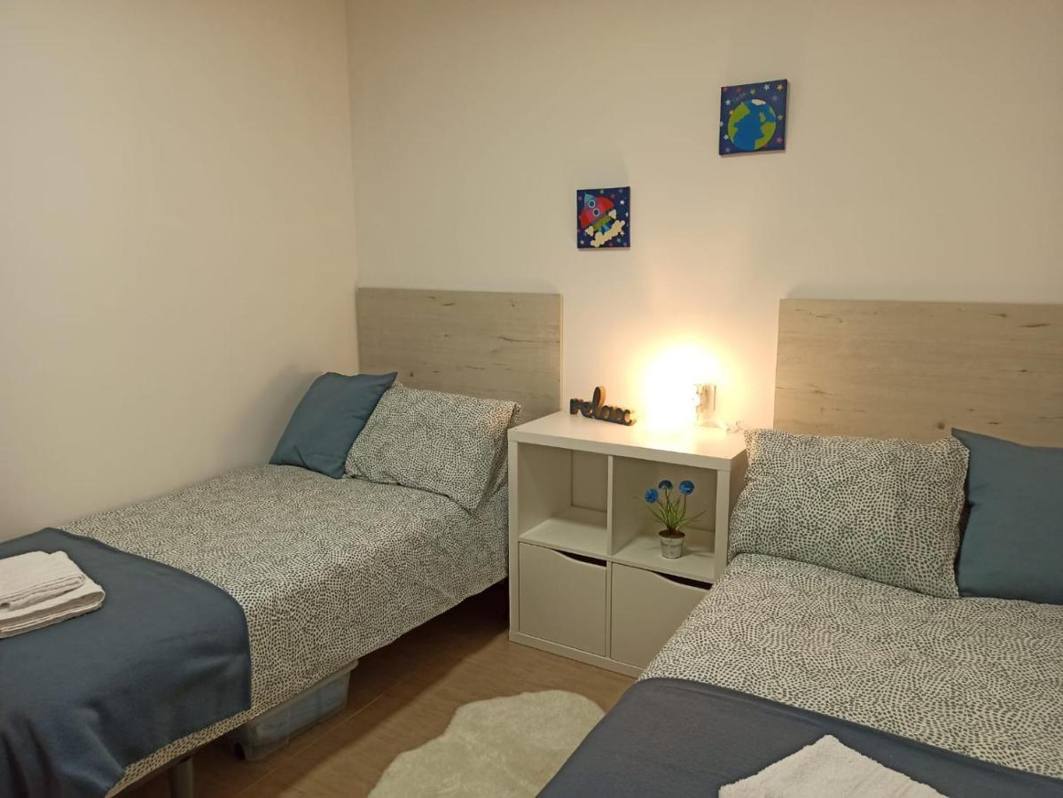 Apartamento Bolboretas Con Parking Privado Ares Exterior photo