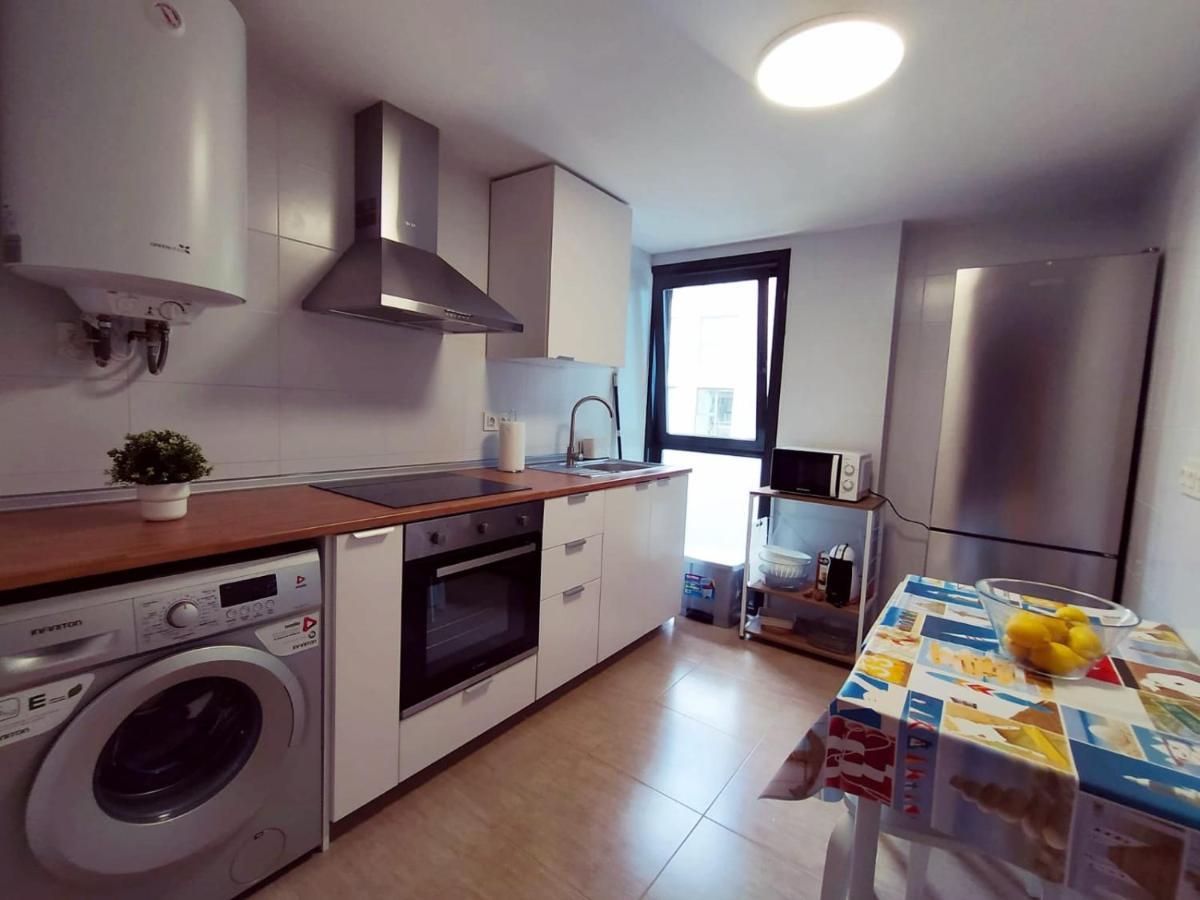 Apartamento Bolboretas Con Parking Privado Ares Exterior photo